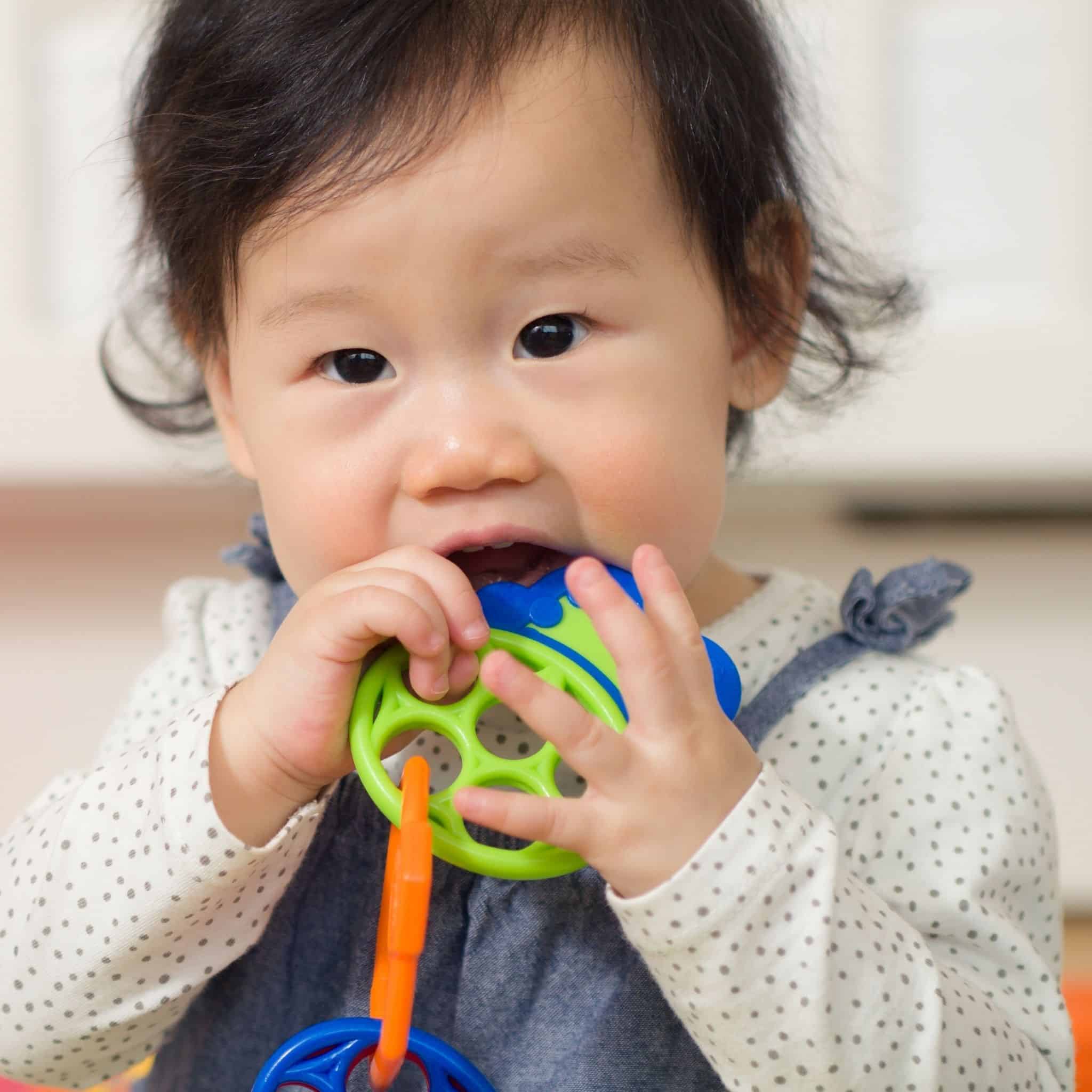 A Parent’s Guide to Making Teething Easier for You and Your Baby
